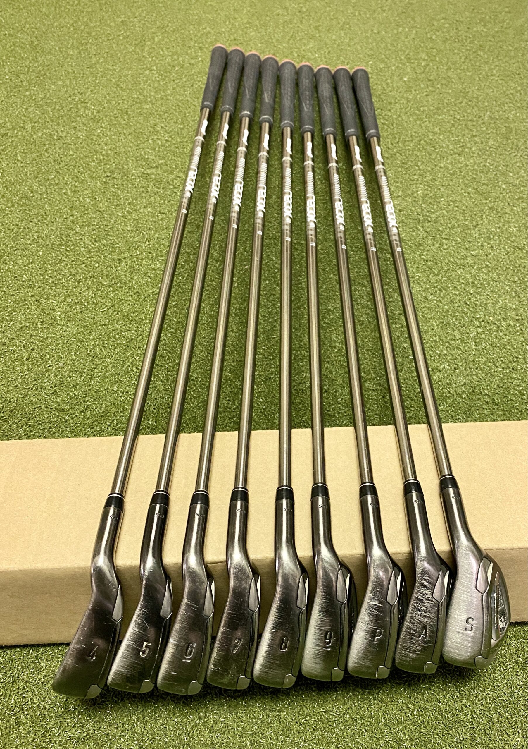 Callaway Big Bertha OS Irons 4-PW/AW/SW recoil 460 F3 Regular Graphite ...