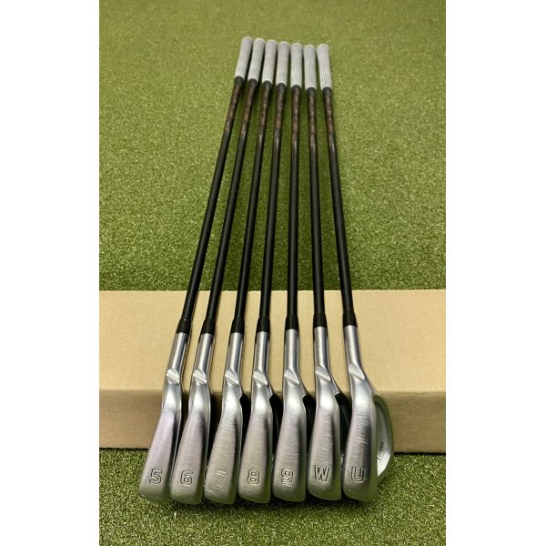 RH Ping Orange Dot i210 Irons 5-PW/UW ALTA CB Regular Flex