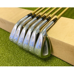 Right Handed Yonex Tour Forged Irons 5-10 LTB 600 Stiff Flex Graphite Golf Set