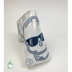Used Swag Golf White & Silver Skull Blade Cover Putter Headcover Magnet Closure
