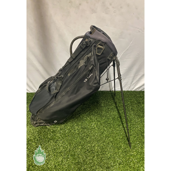 Used Black Vessel Lite Golf Cart/Carry/Stand Bag with Dual Straps ·  SwingPoint Golf®