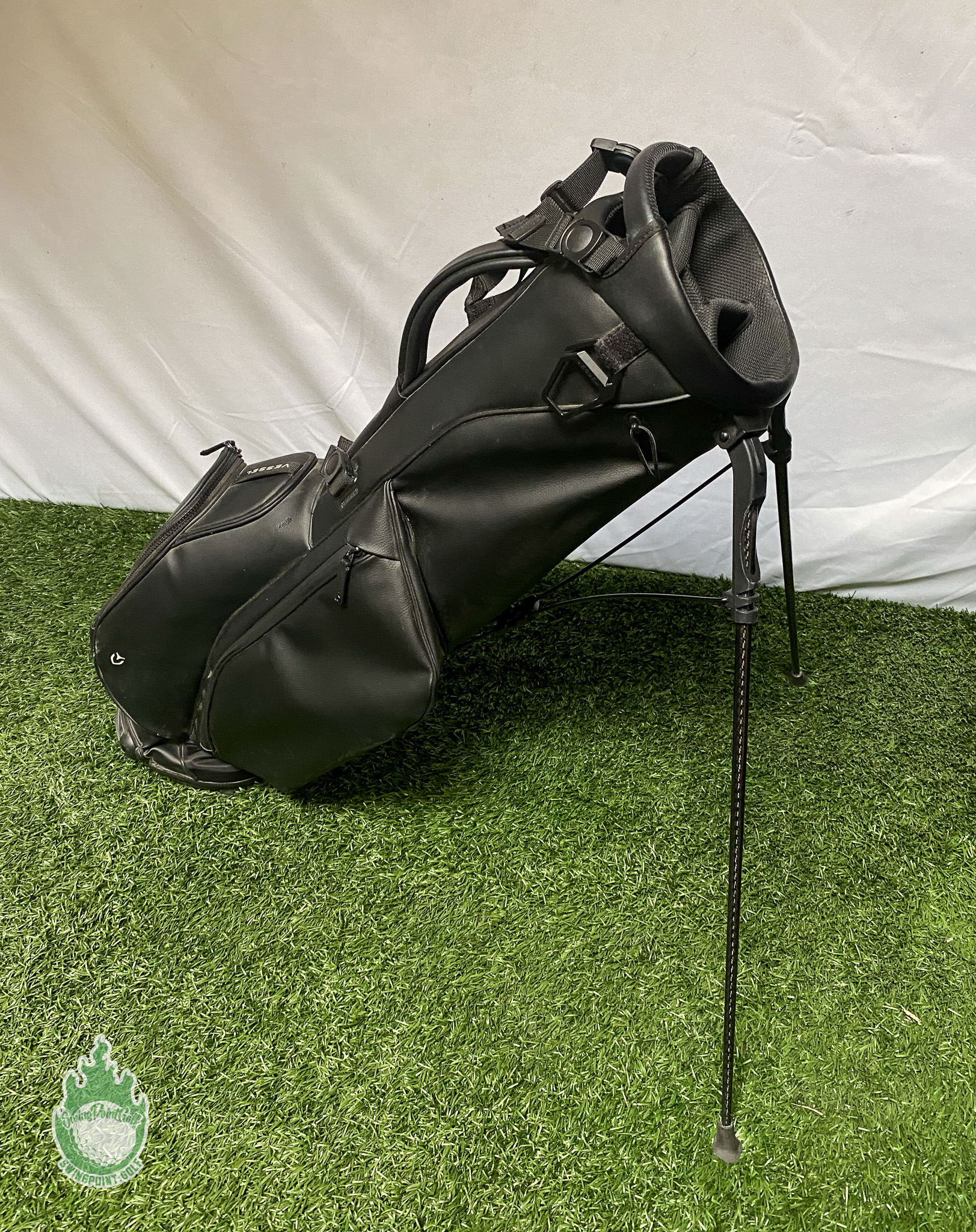 Used Black Vessel Lite Golf Cart/Carry/Stand Bag with Dual Straps ·  SwingPoint Golf®