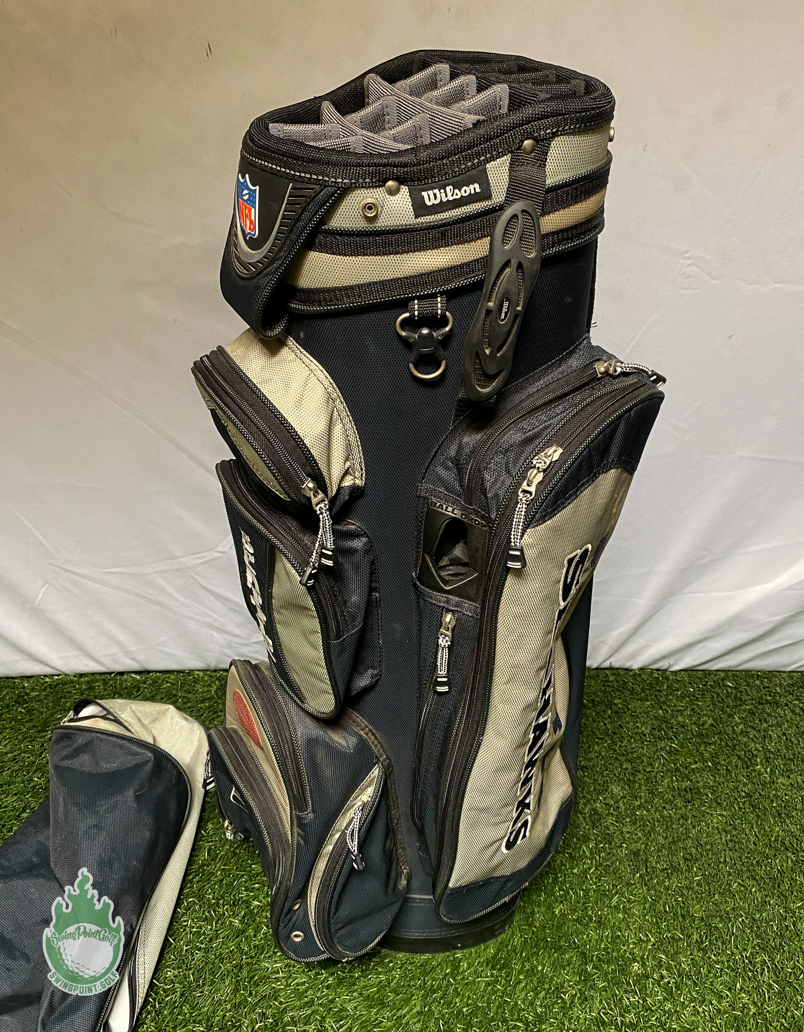 Team Effort Seattle Seahawks Caddie Carry Hybrid Golf Bag