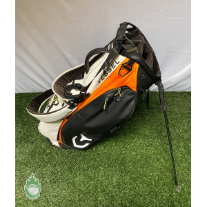 Used Vessel Golf White Stand Bag w/ Backpack Straps Embroidered Michael Vesagas