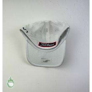 New w/o Tags Titleist Pro V1 Fitted Hat L/XL Golf White w/ Black Lettering
