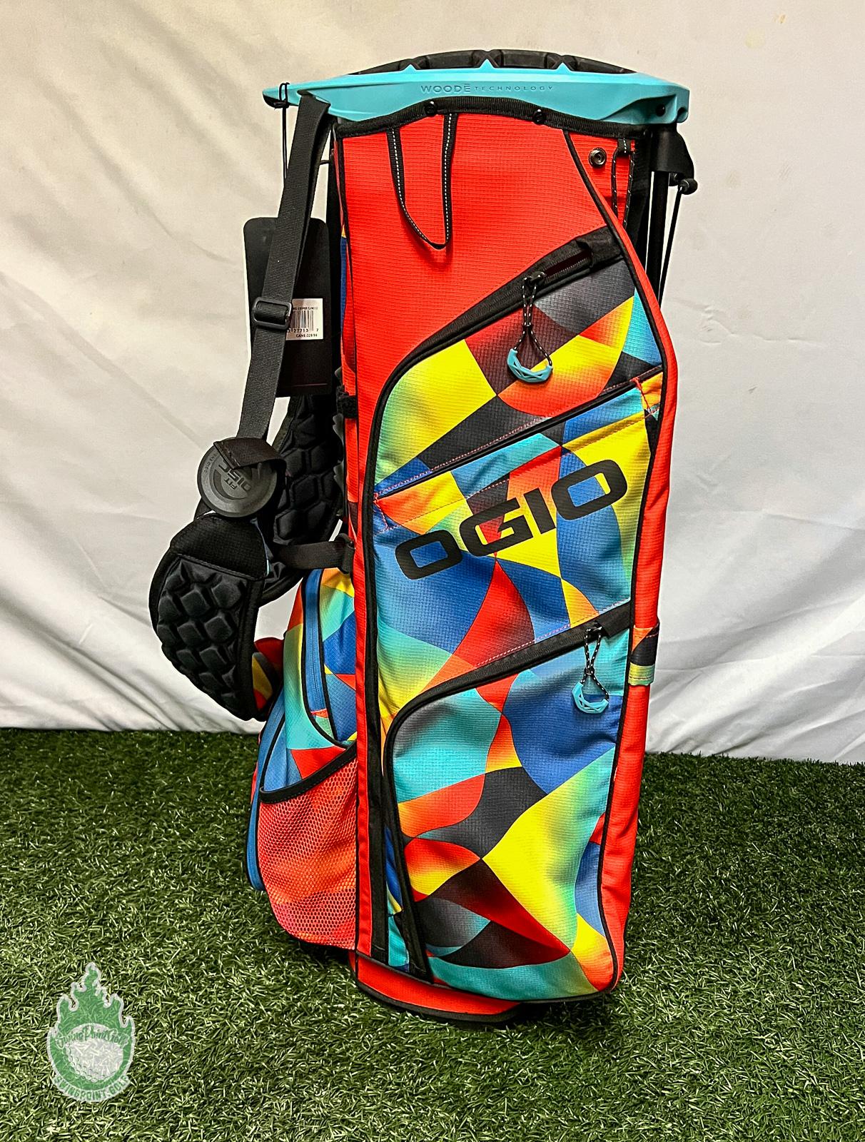 Pre Owned Ogio Golf Ultralite MyStique Woode 8-way Black/Purple Carry Stand  Bag · SwingPoint Golf®