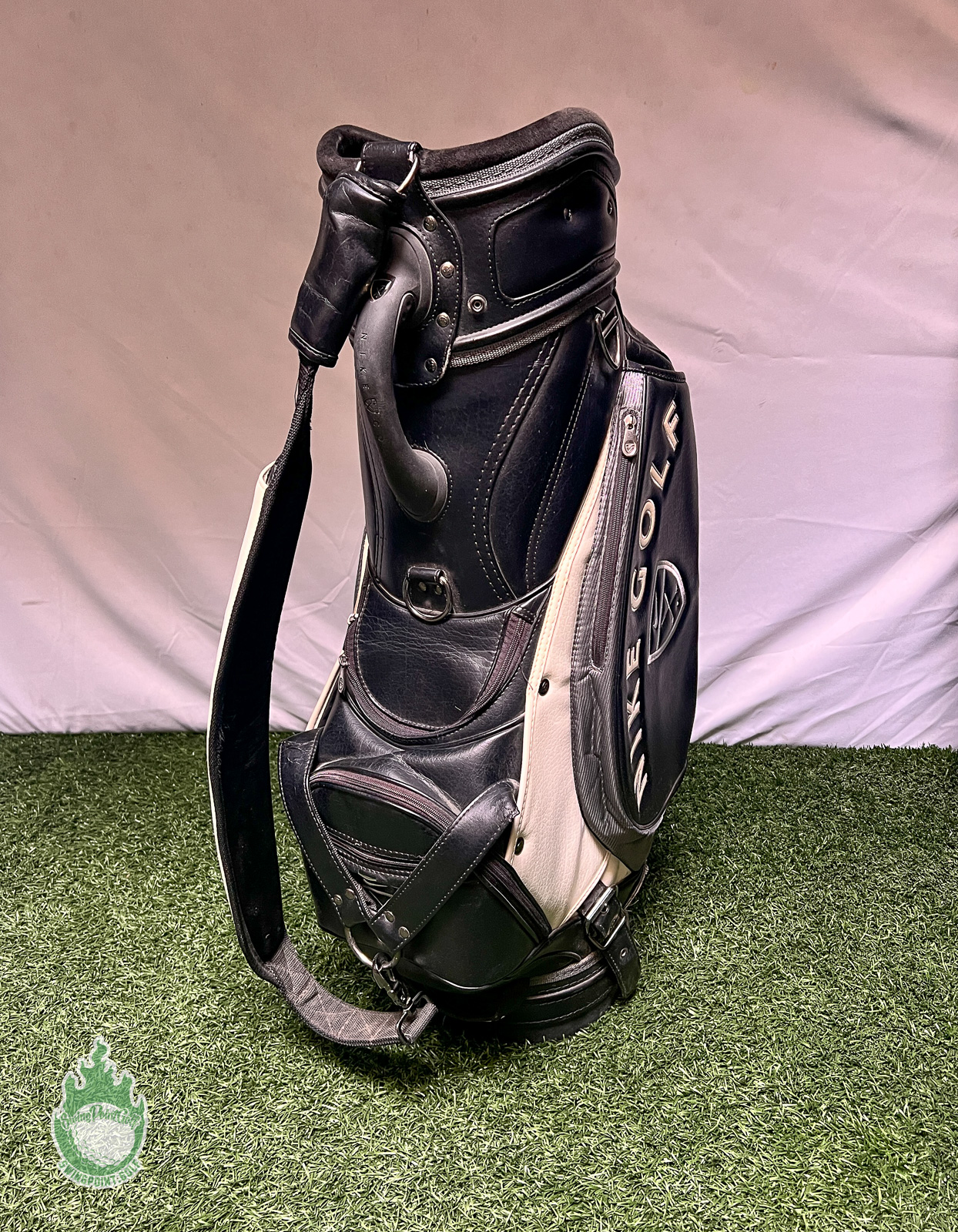 Nike Golf Mini Tote Valuables Bag GA0289-001 Black 11 x 9 x 5