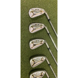 Used Right Handed TaylorMade r7 Irons 4-PW/AW 95g Stiff Flex Steel Golf Club Set