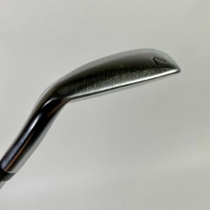 Used Right Handed Mizuno JPX 800 7 Iron DG R300 Regular Flex Steel Golf Club